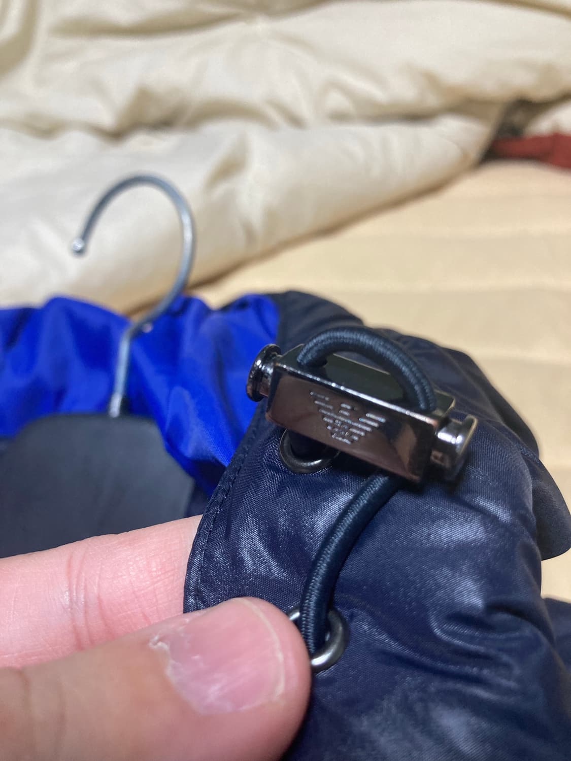 (거의새것)엠포리오아르마니 EA7 덕다운 숏패딩 100 상품이미지8