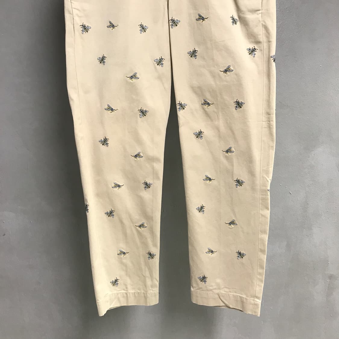 폴로 랄프로렌 멀티 자수 치노 팬츠 베이지 32/30 상품이미지3