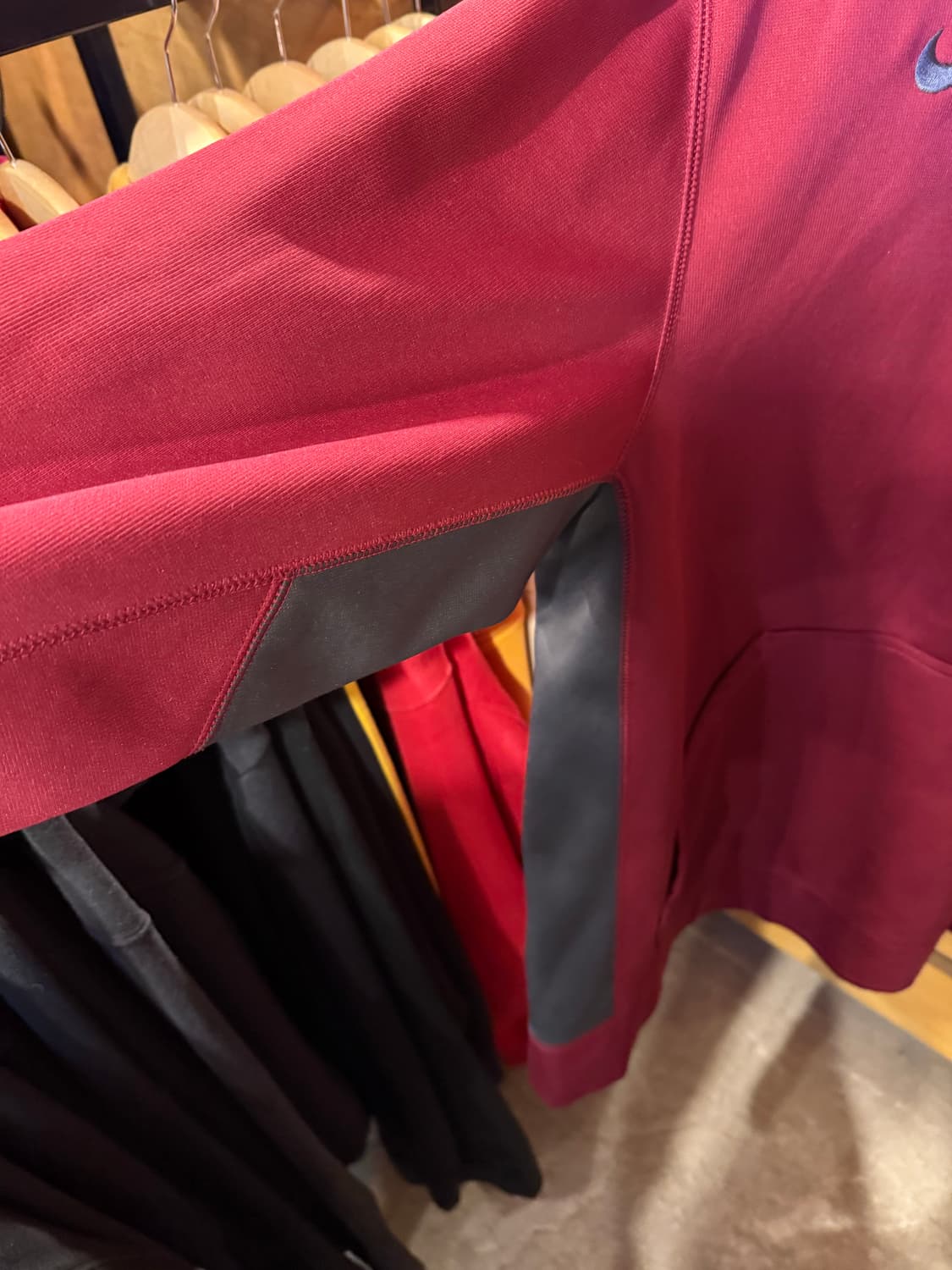 나이키 버건디 후드티 상품이미지2