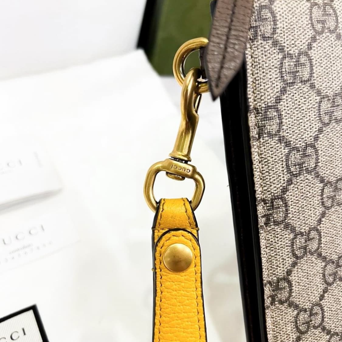 구찌 네오 빈티지 GG 수프림 클러치 상품이미지5