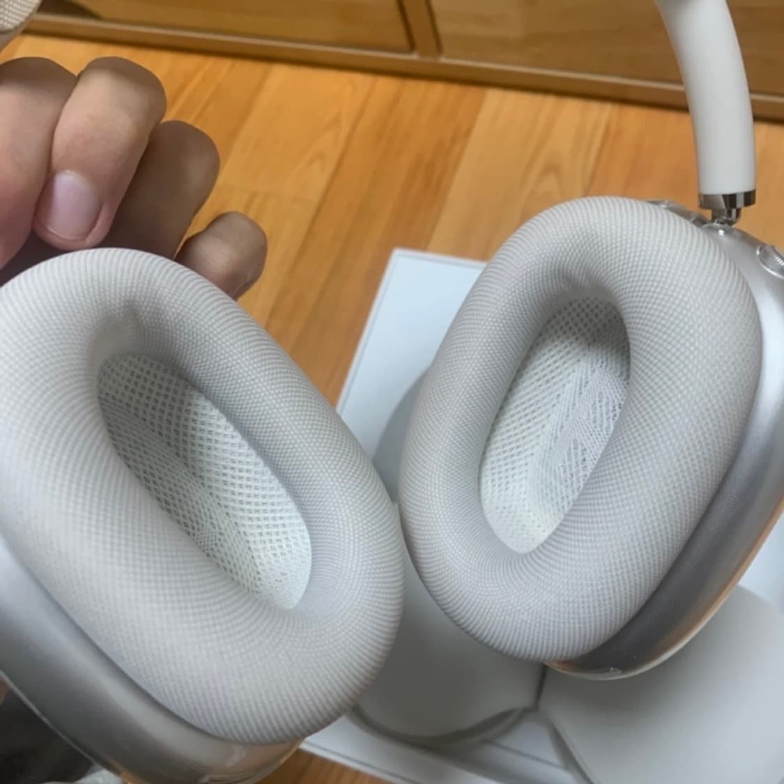 [새상품] 에어팟맥스2 스타라이트 상품이미지4