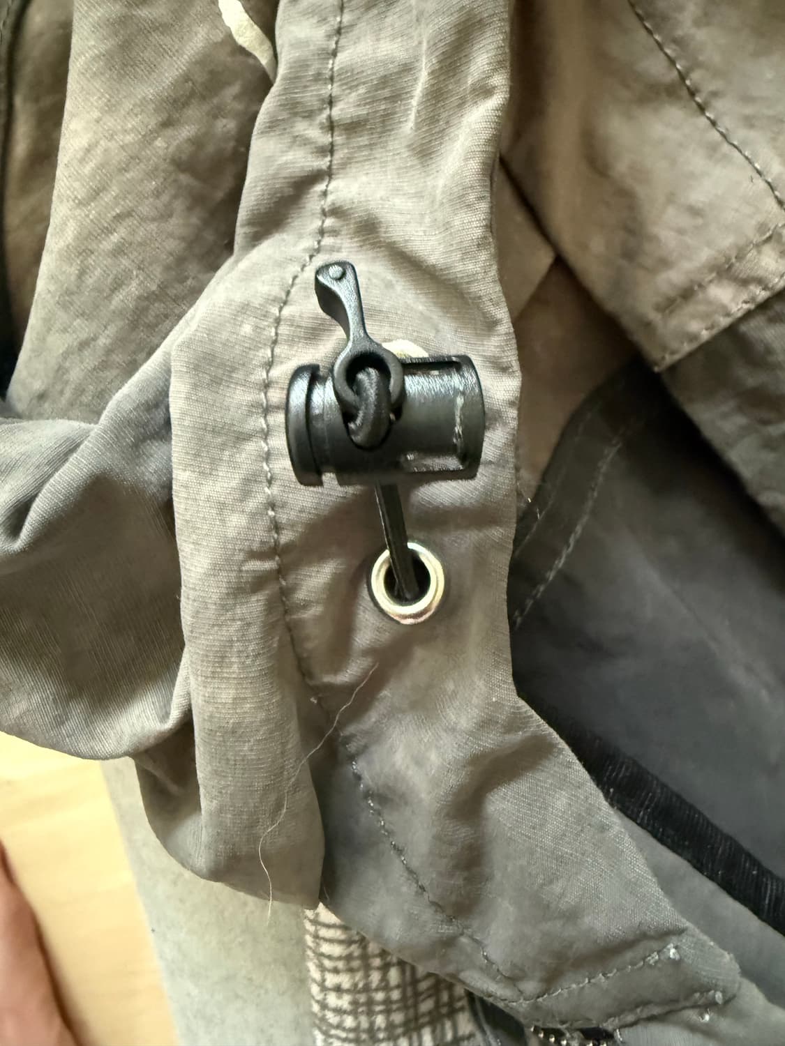 스투시 비치 쉴 자켓 xxl 상품이미지8