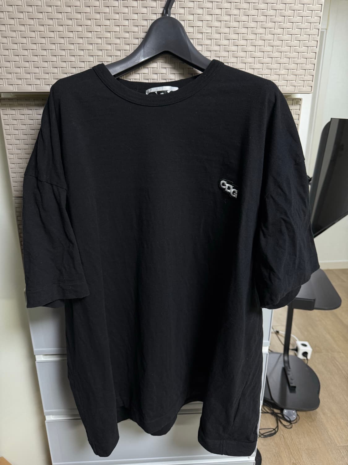 cdg 오버사이즈 패치 반팔티 블랙 m 상품이미지3