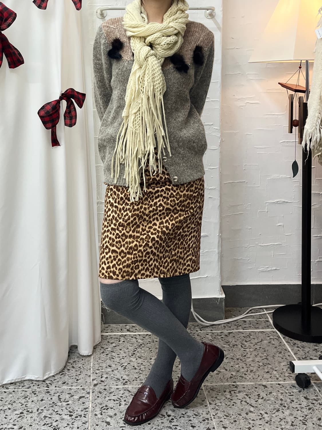 Fur accented cardigan 상품이미지4