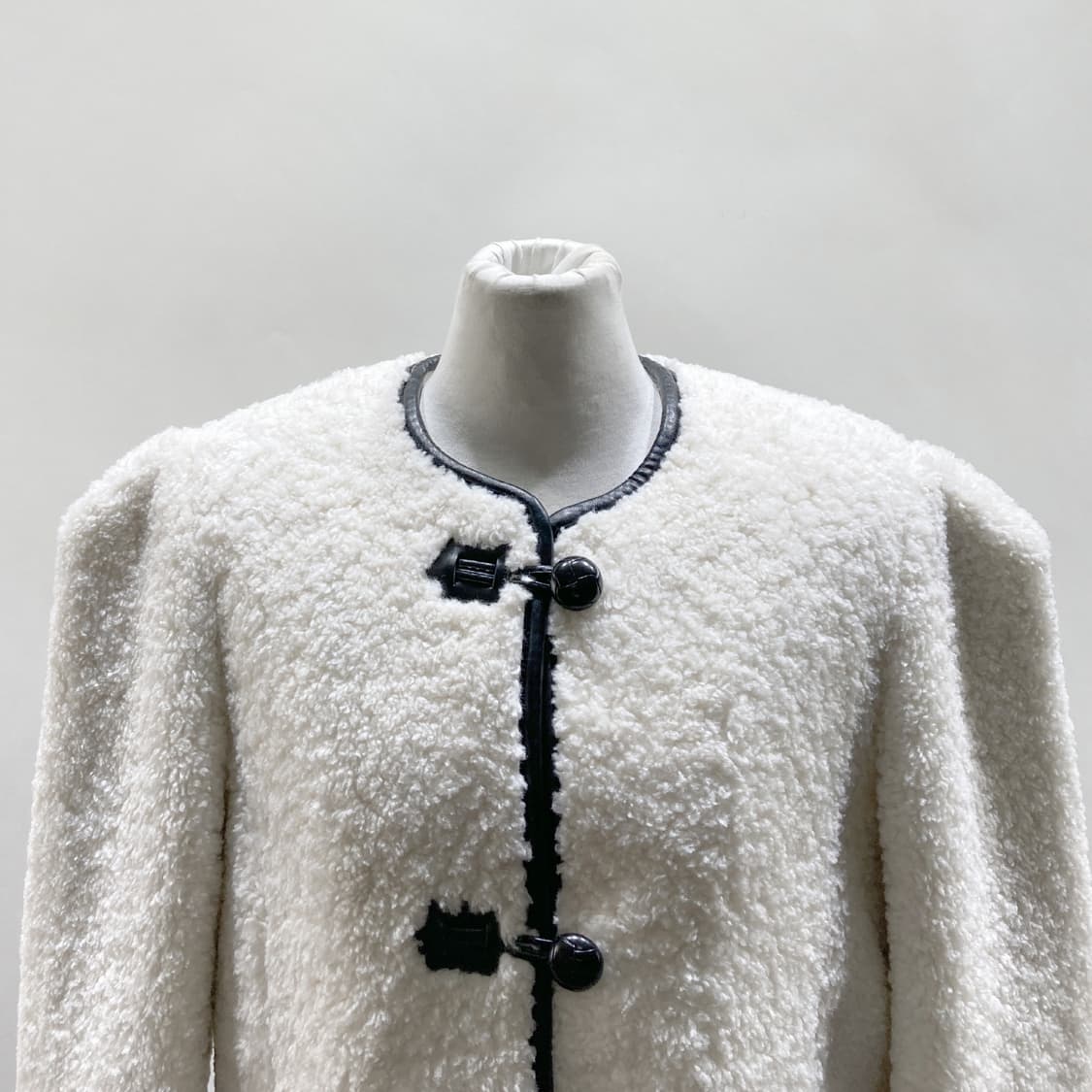 네롤리36 여성뽀글이숏자켓 55-66  상품이미지2