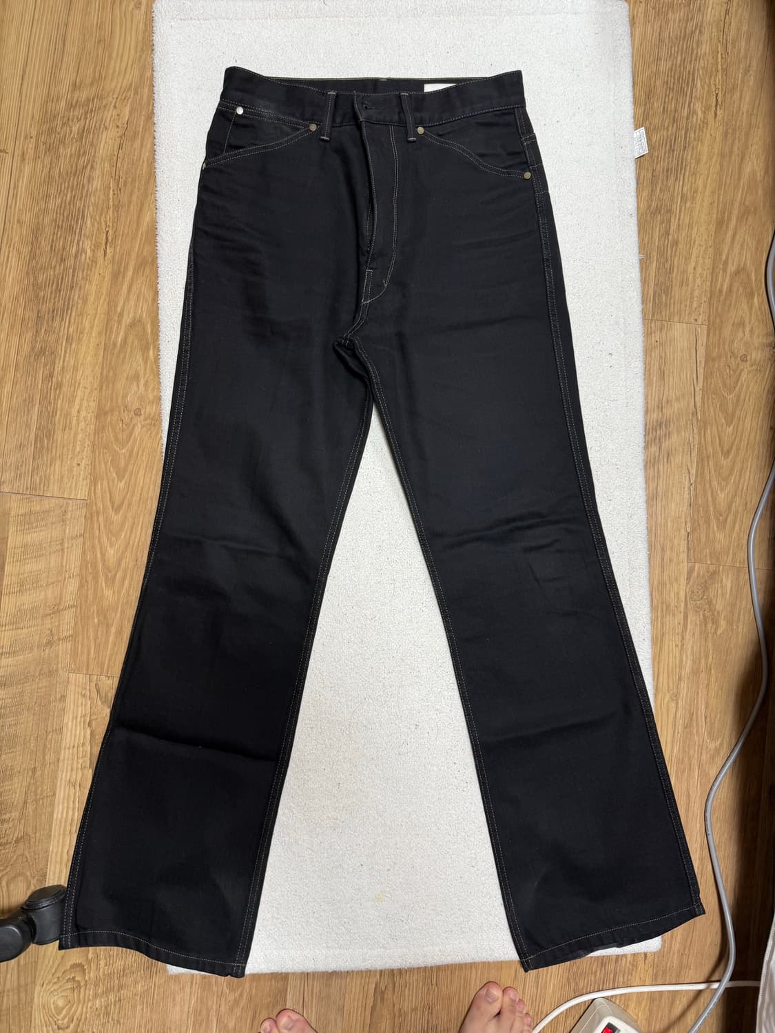 르메르 부츠컷 데님팬츠 상품이미지1