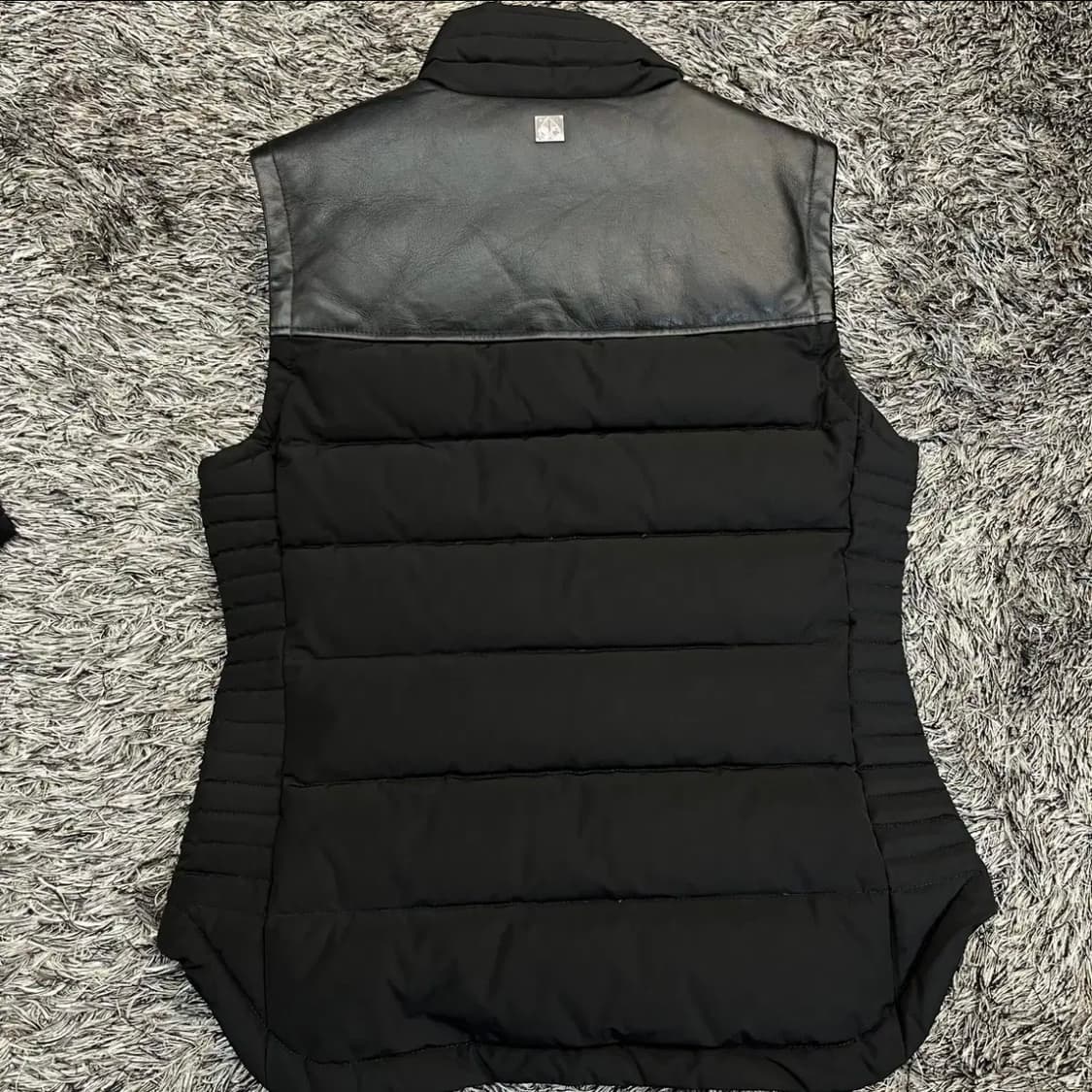 무스너클 여성 패딩 베스트 (XS) 상품이미지4