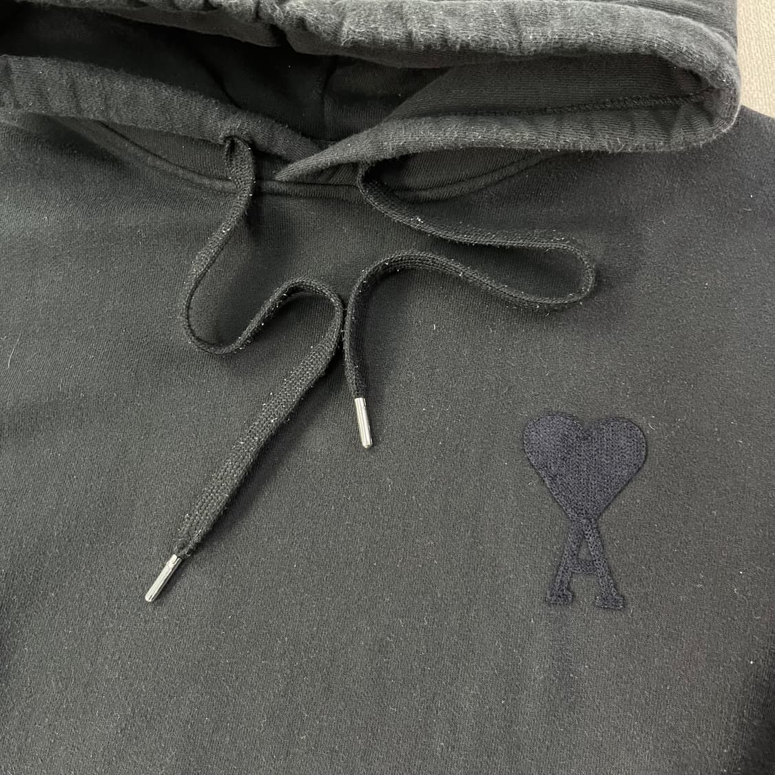 100 아미 하트로고 후드티 상품이미지2