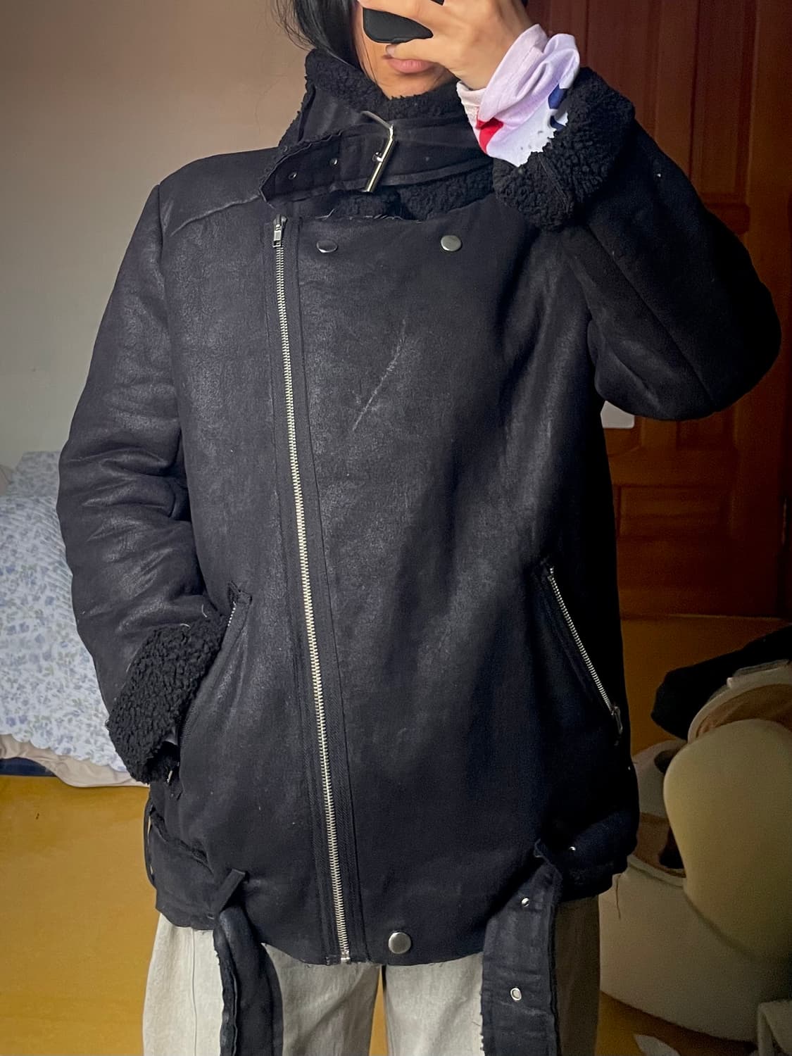 블랙 무스탕 자켓 상품이미지1