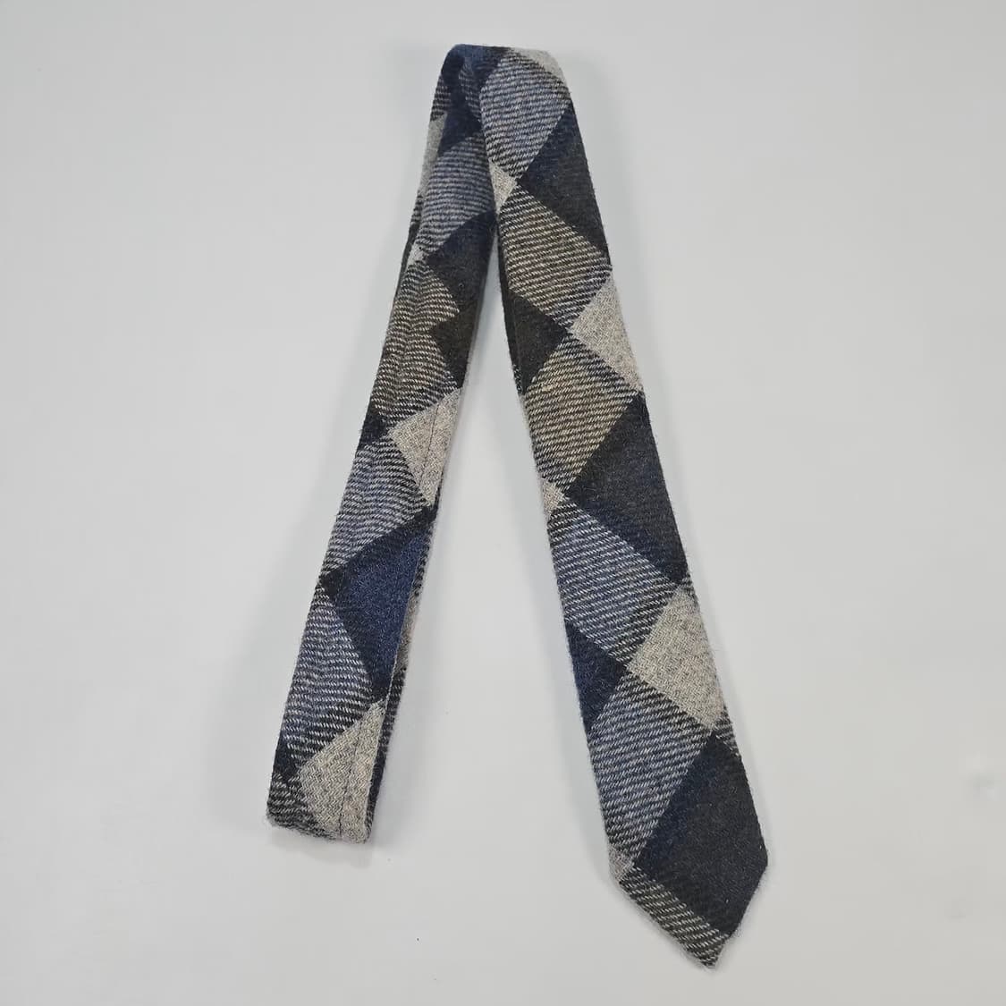 톰브라운 체크 울 타이 상품이미지2