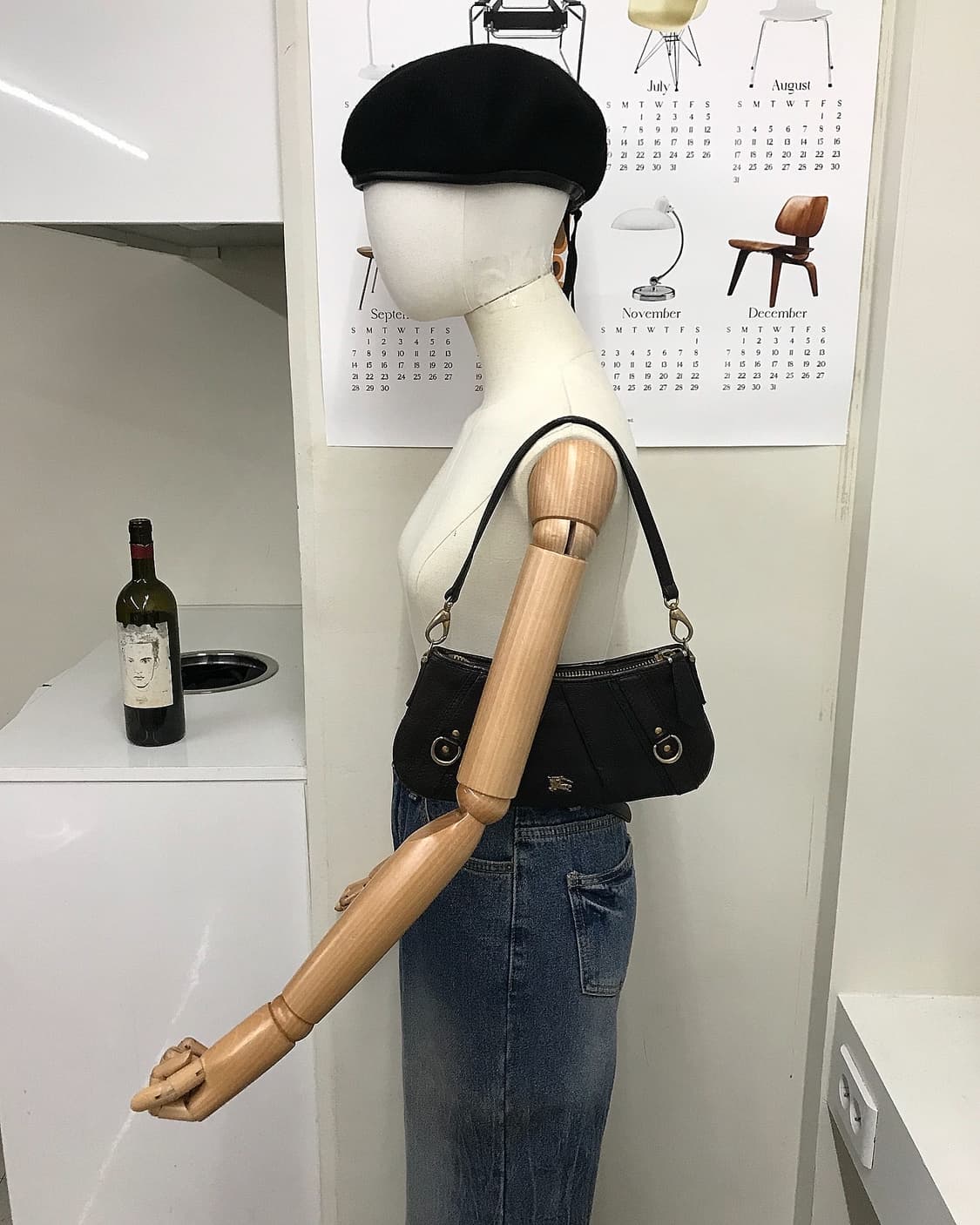 버버리 금장 레더 숄더백 가방 상품이미지9