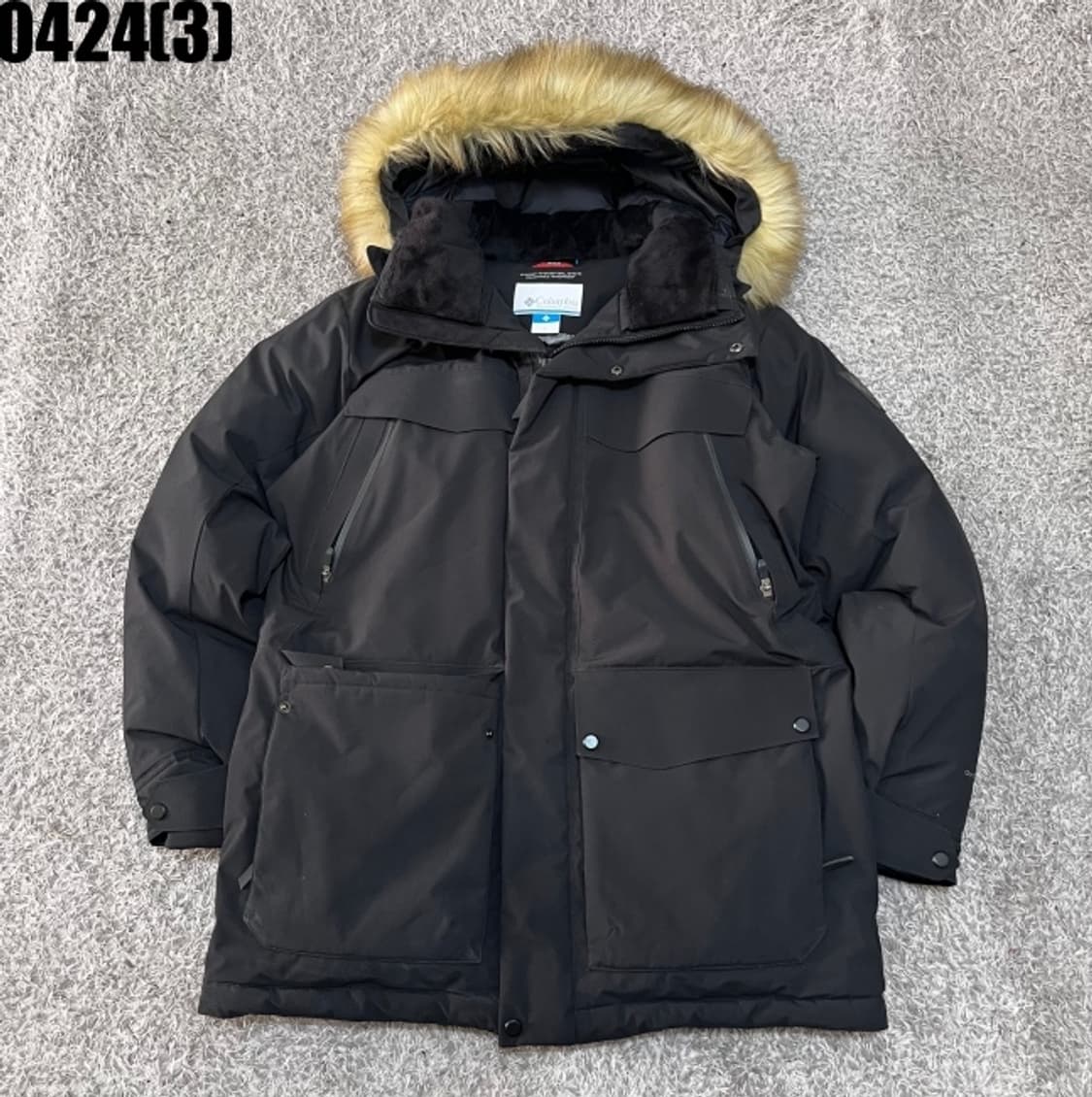 컬럼비아 패딩 상품이미지1