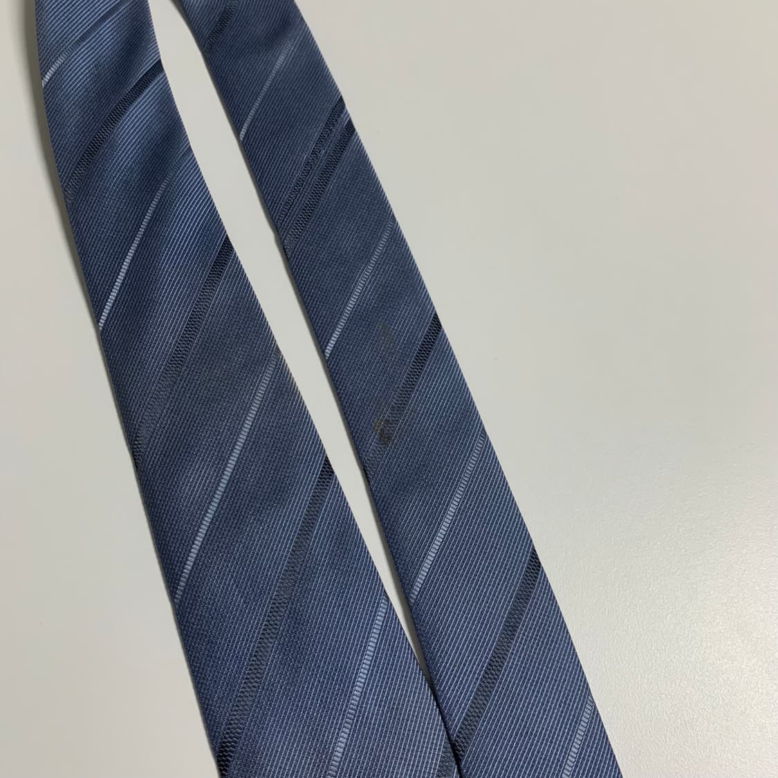 지방시(GIVENCHY) 신형라벨 스트라이프 명품넥타이 B+등급 상품이미지10