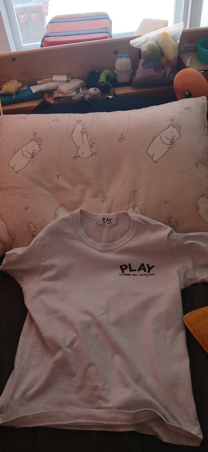 PLAY comme des garcons 흰색 반팔팝니다 상품이미지1
