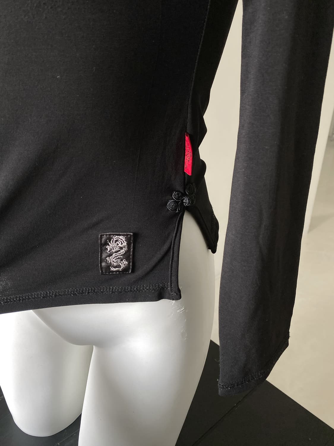 오즈온 드래곤 치파오 롱슬리브 상품이미지5