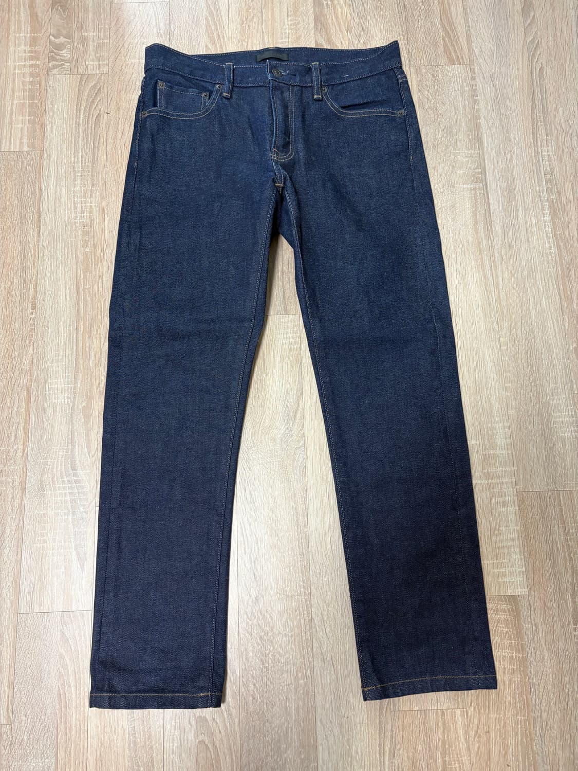 유니클로 셀비지 상품이미지1