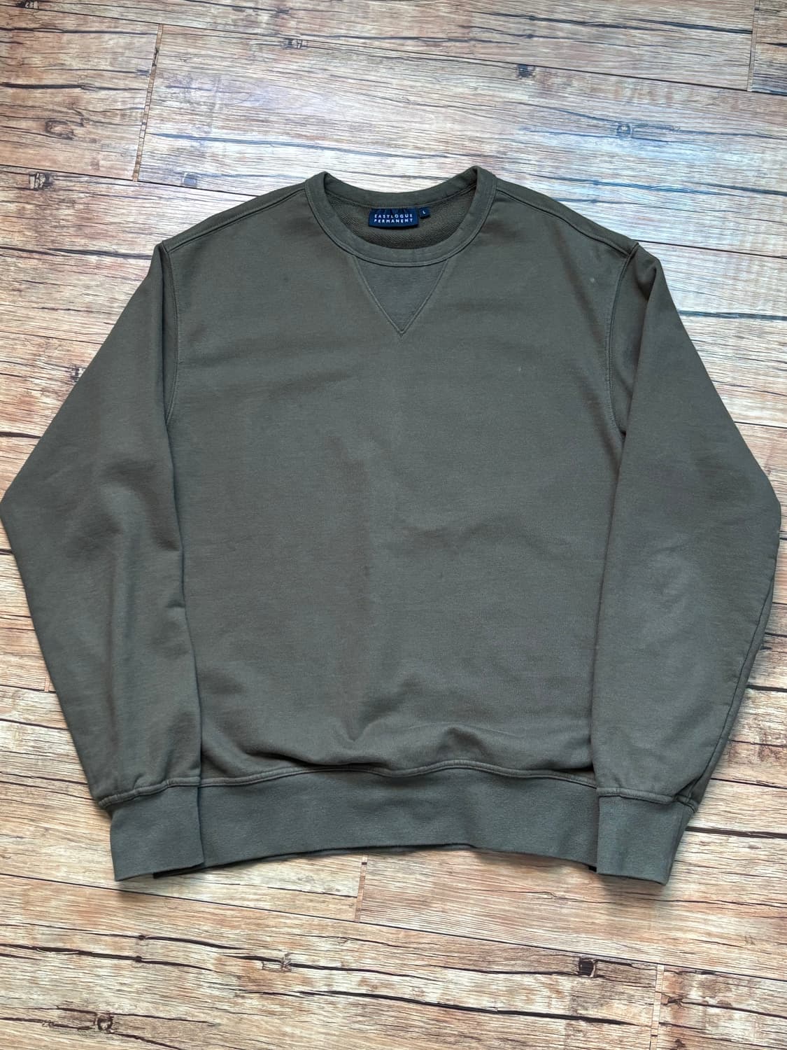 이스트로그 퍼머넌드 스웻셔츠 상품이미지2