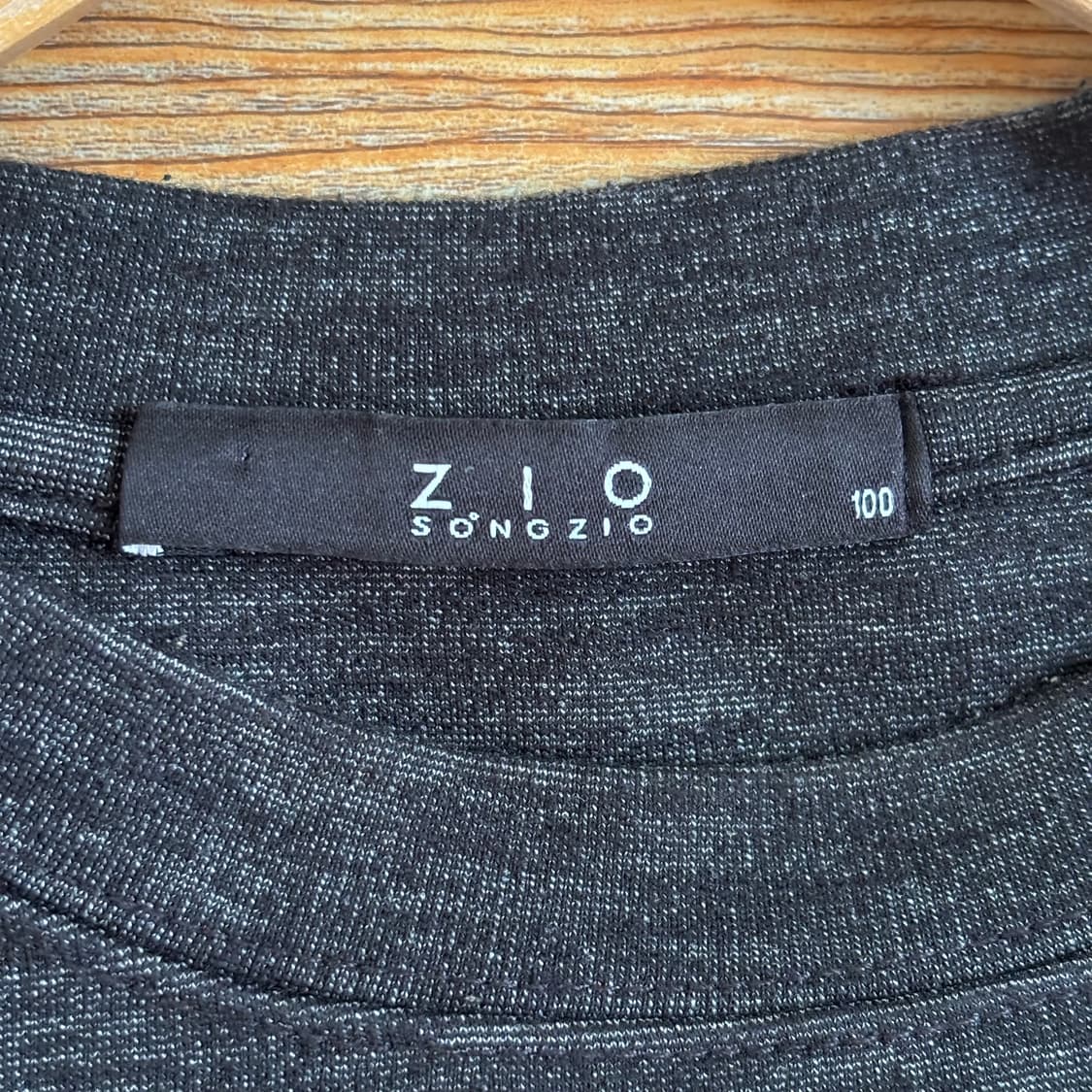 ZIO 송지오 맨투맨 티셔츠 명품 그래픽 패턴 그레이 상품이미지2