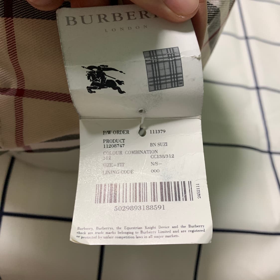 버버리 노바체크 헌팅캡(정품) 상품이미지4