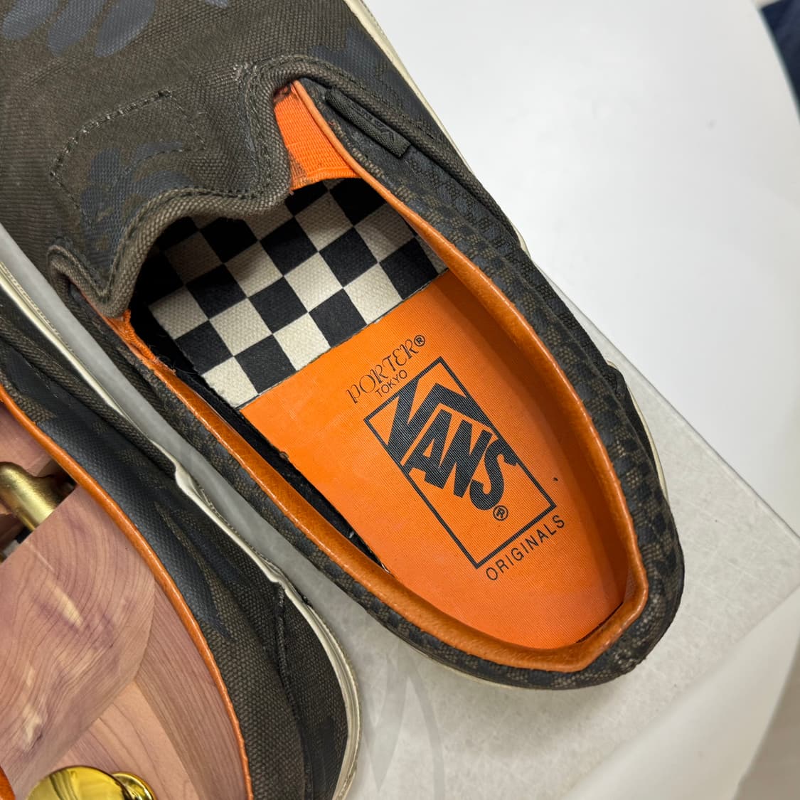 280) 반스 볼트 x 요시다포터 슬립온 상품이미지4