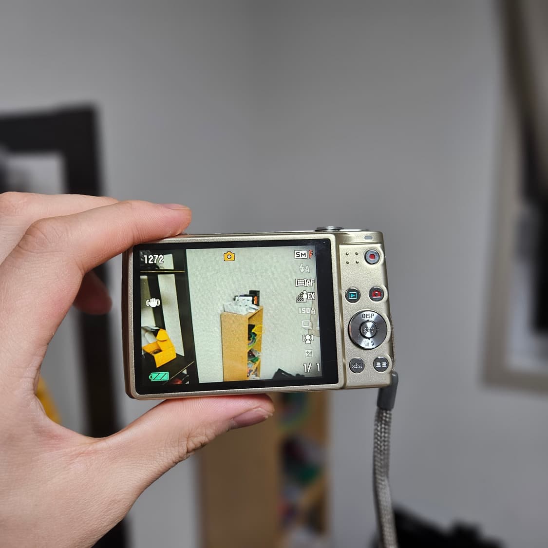 [태연 방지민 디카] 카시오 엑슬림 EX-Z400 골드 빈티지 디카 상품이미지3