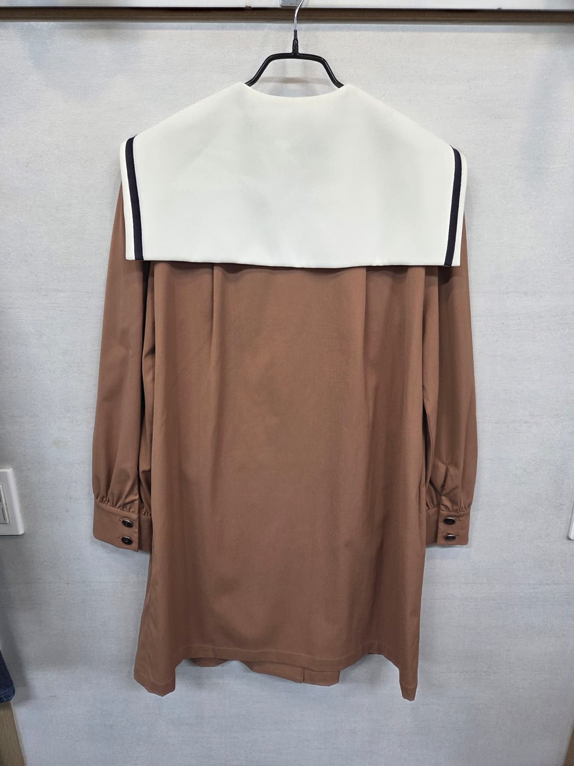 럭키슈에뜨 세일러 핀턱 드레스 36사이즈 55 상품이미지2