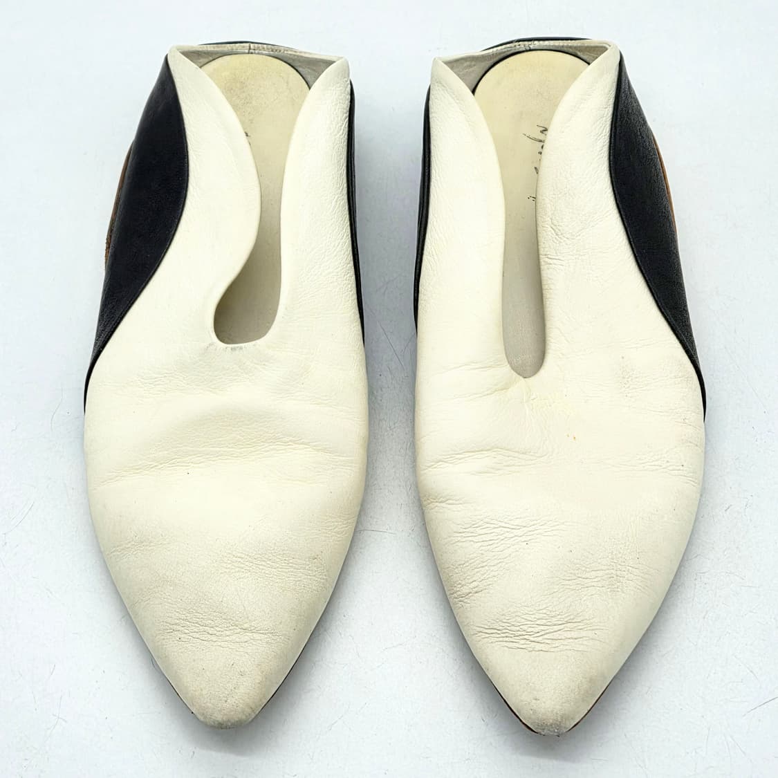  마르셀 우먼스 뮬 로퍼 흰/검 (37)  상품이미지6