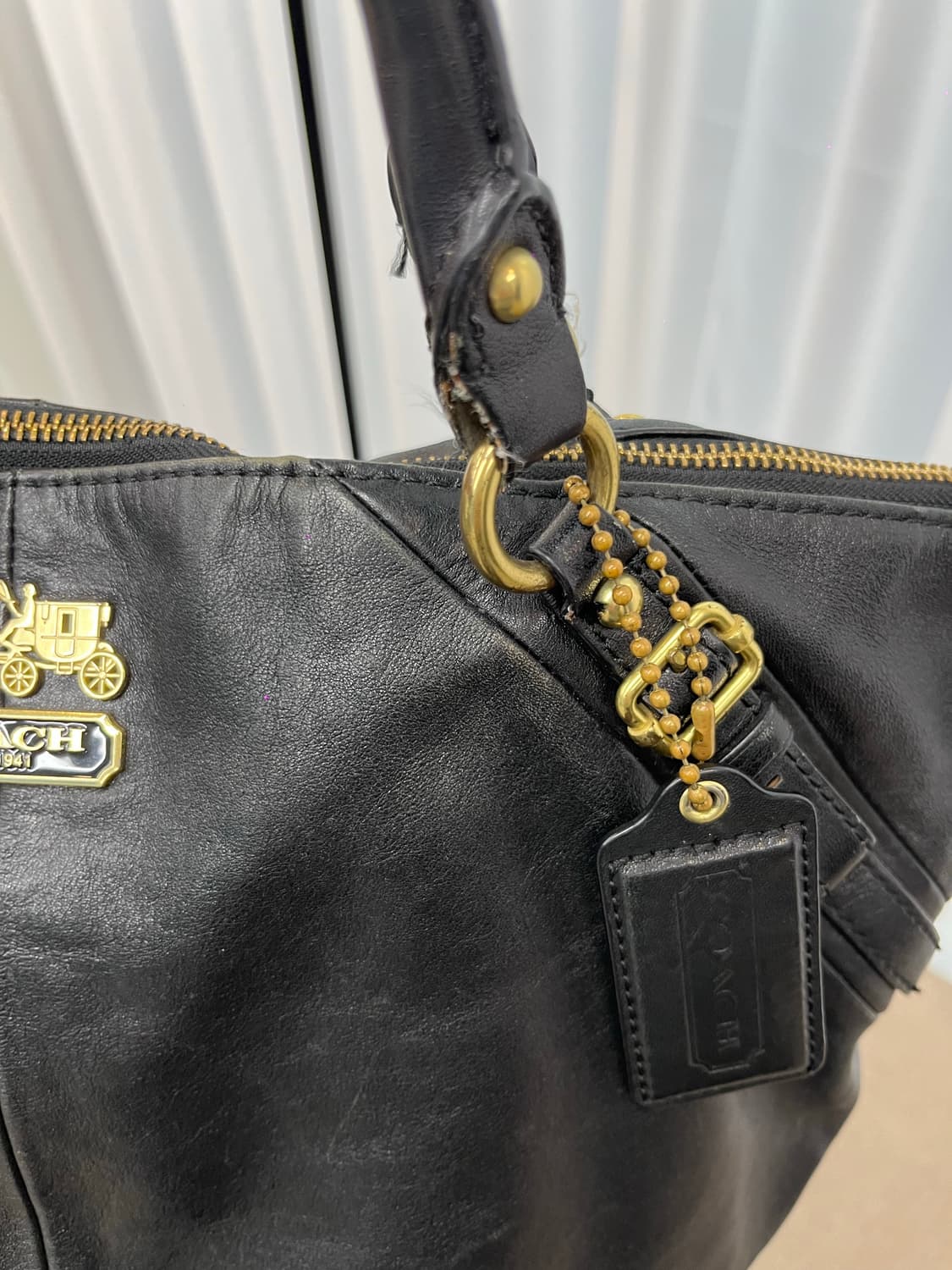 Coach Black Big Shoulder Bag 상품이미지6
