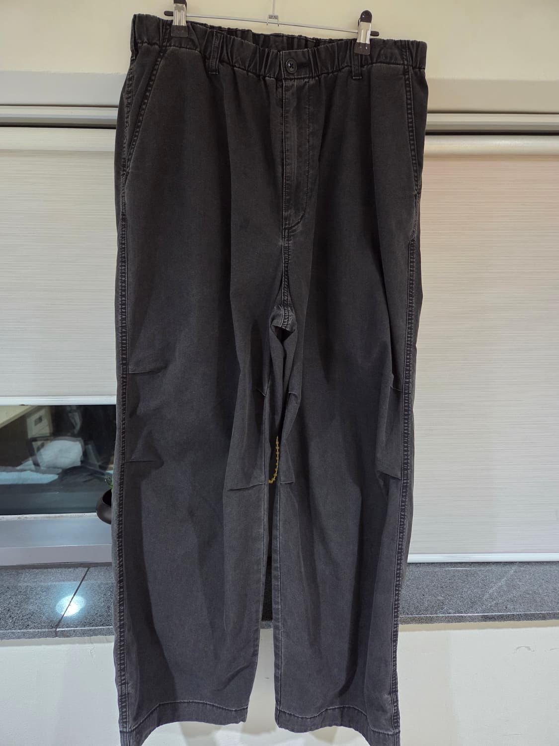 유니클로 C 와이드 파라슈트 팬츠 데님 (무민서 pick) 상품이미지6