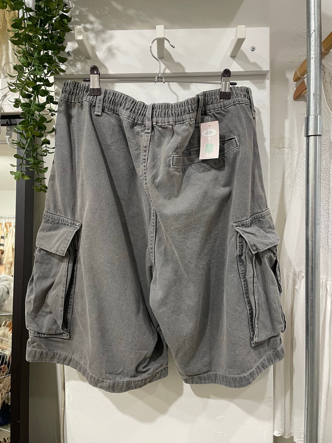 Washed Black Cargo Bermuda Pants 상품이미지8