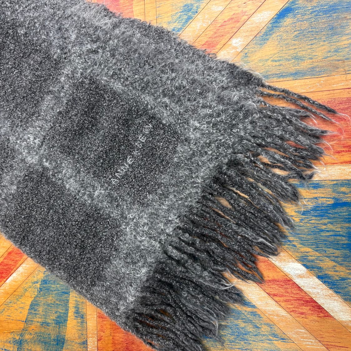 ANNE KLEIN 앤클라인 울 모헤어 부클 머플러 스카프 숄 상품이미지3