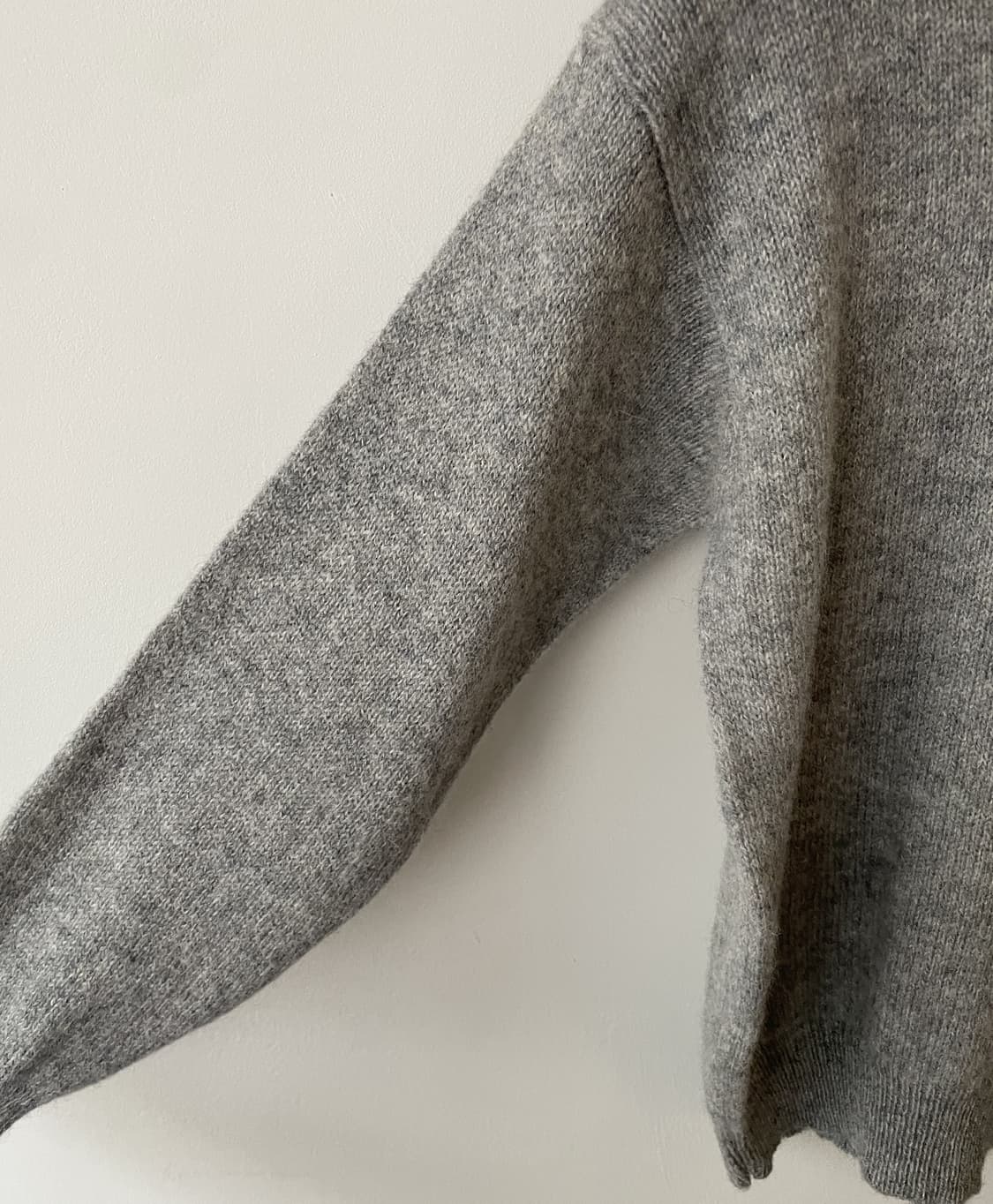 vintage gray crew neck knit 상품이미지3