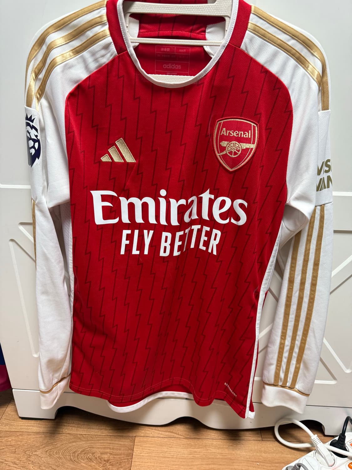 23-24 아스날 사카 유니폼 상품이미지1