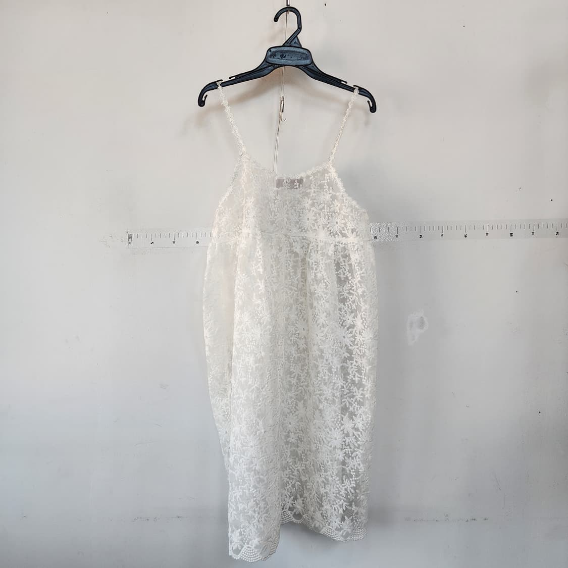레이스 끈나시 뷔스티에 원피스 화이트 상품이미지1