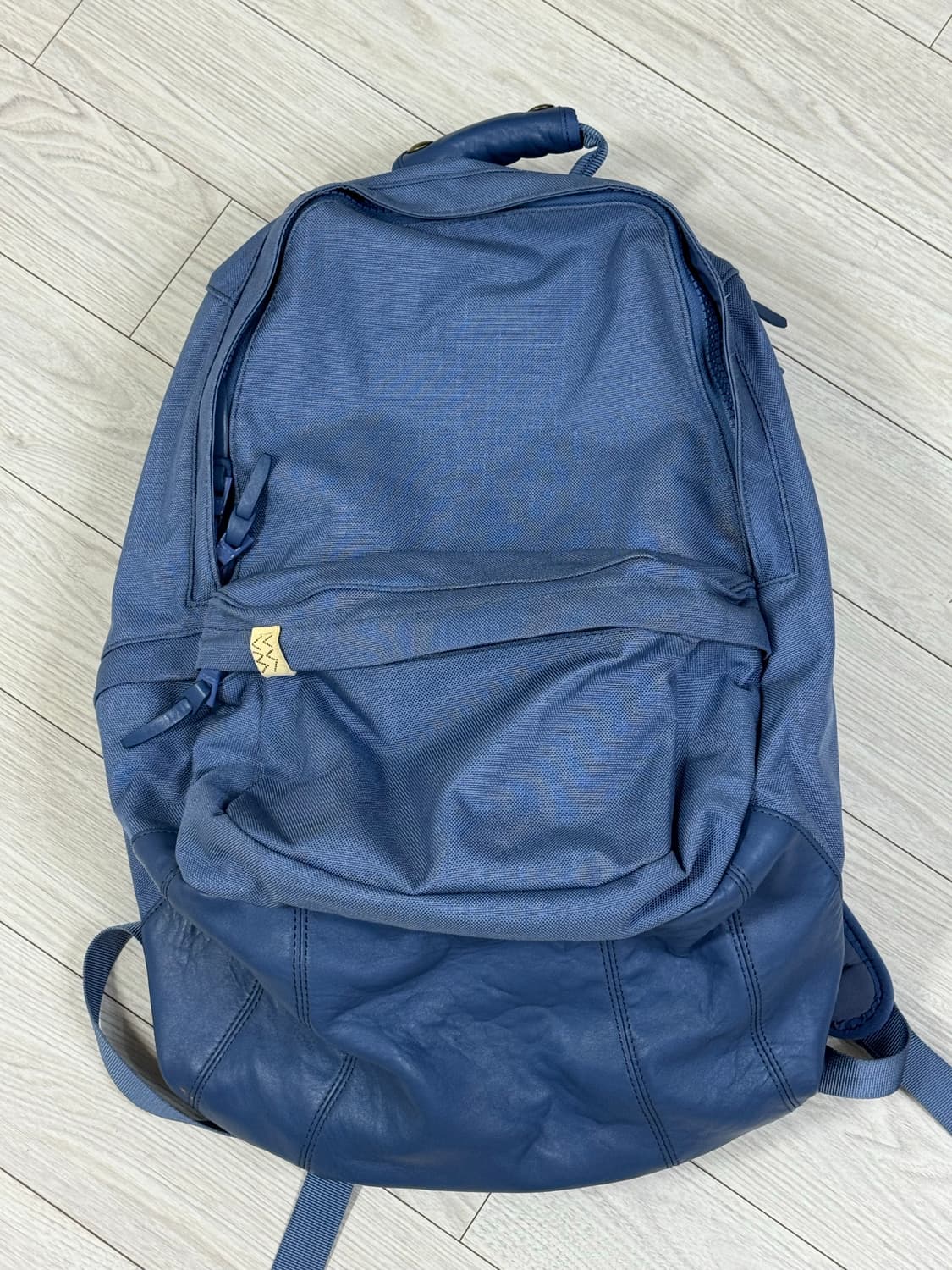 비즈빔 코듀라 22L 백팩 블루 판매합니다. 상품이미지2