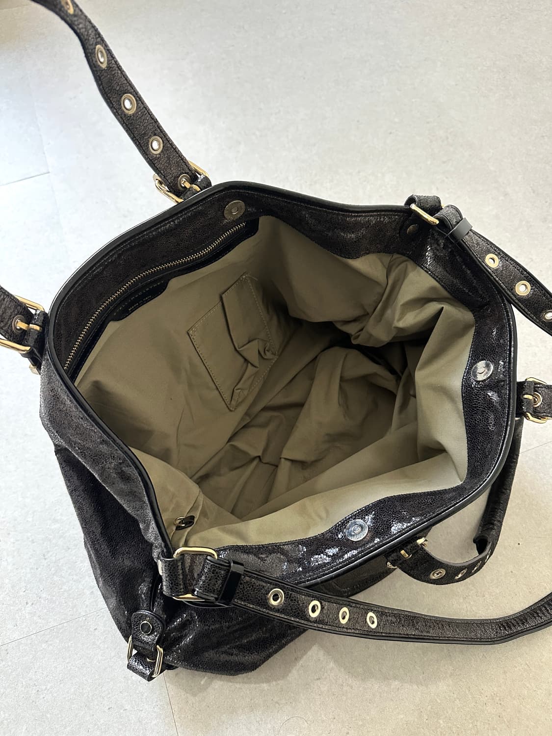 스텔라 매카트니 펄 블랙 빅오버 토트백 상품이미지5