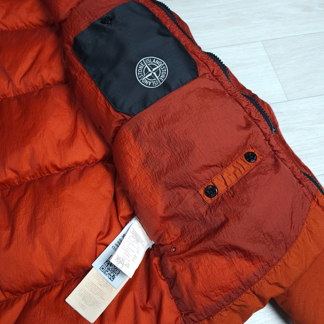 스톤아일랜드 가먼트다이드 크링클랩스 패딩 90 상품이미지6