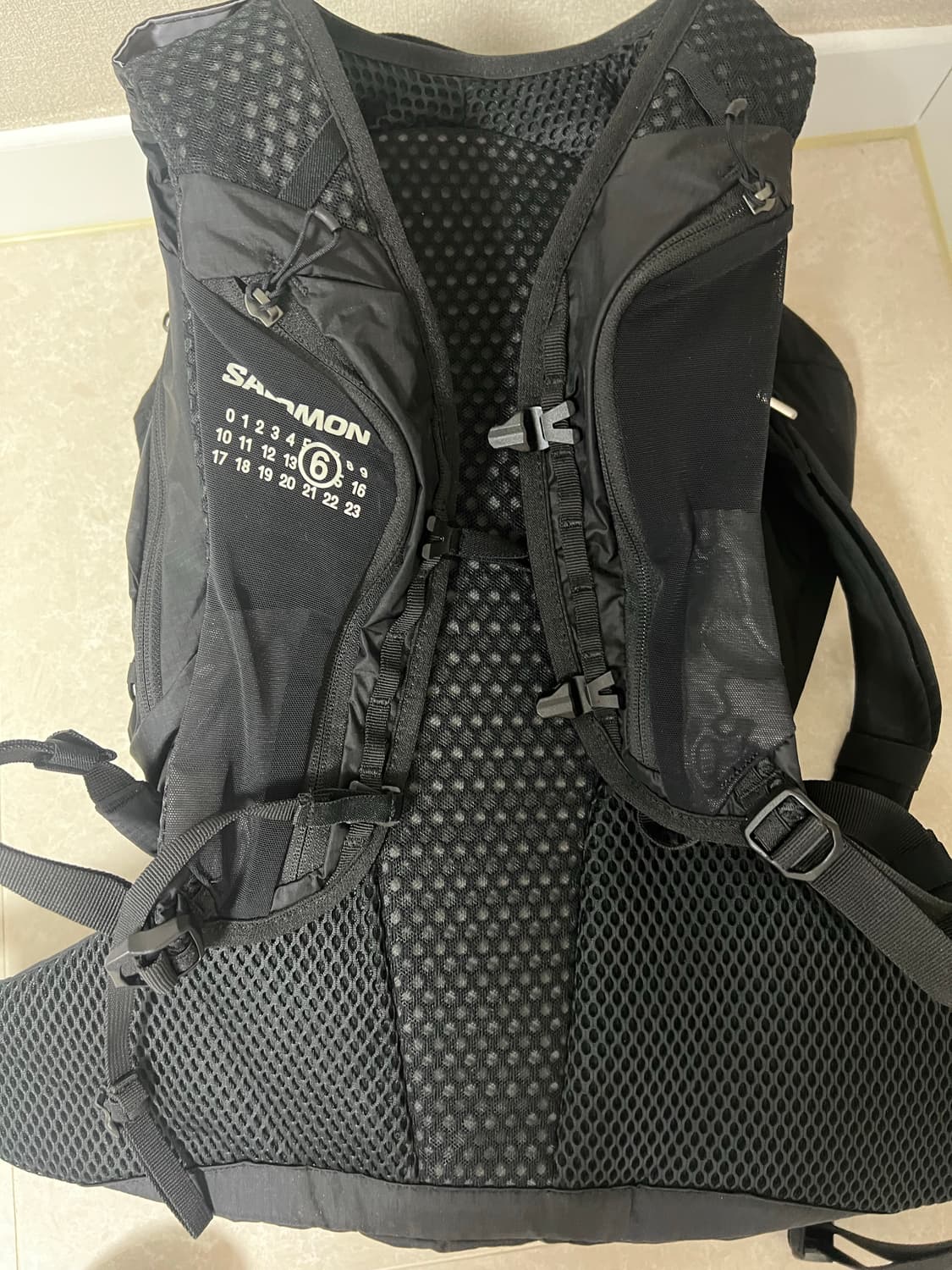 살로몬 마르지엘라 백팩 상품이미지2