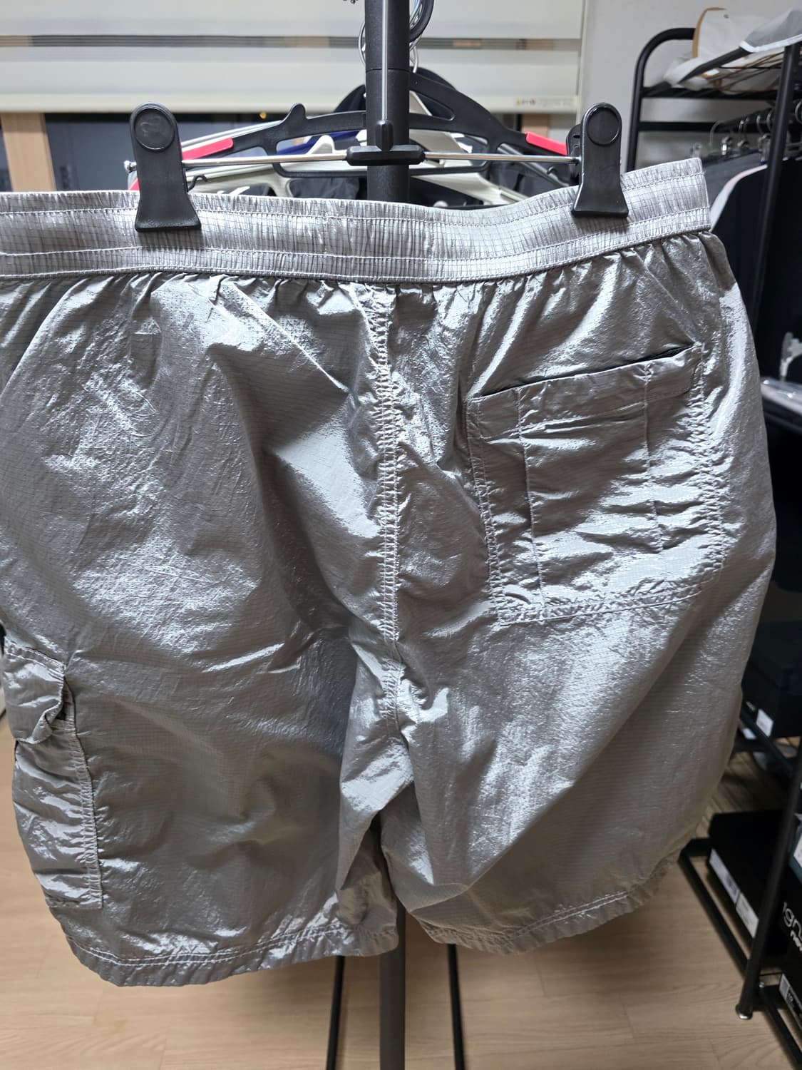 스톤아일랜드 나일론메탈 립스탁그레이 빈바지 w33 상품이미지4