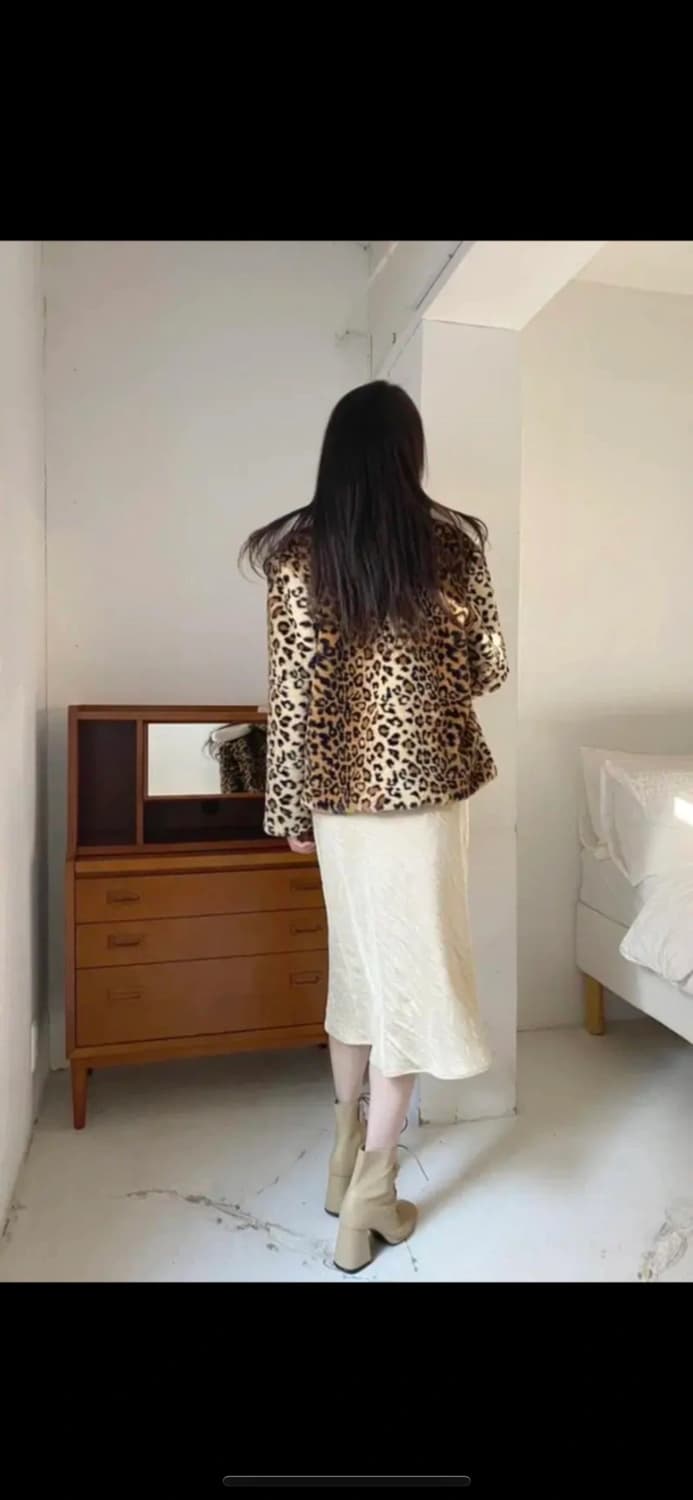 폴앤앨리스 레오파드 퍼 코트 상품이미지4