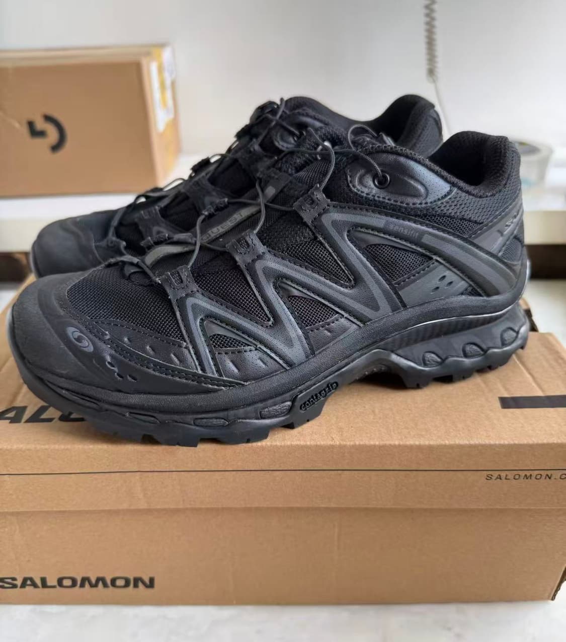 살로몬 XT-위스퍼 블랙 아스팔트 상품이미지1