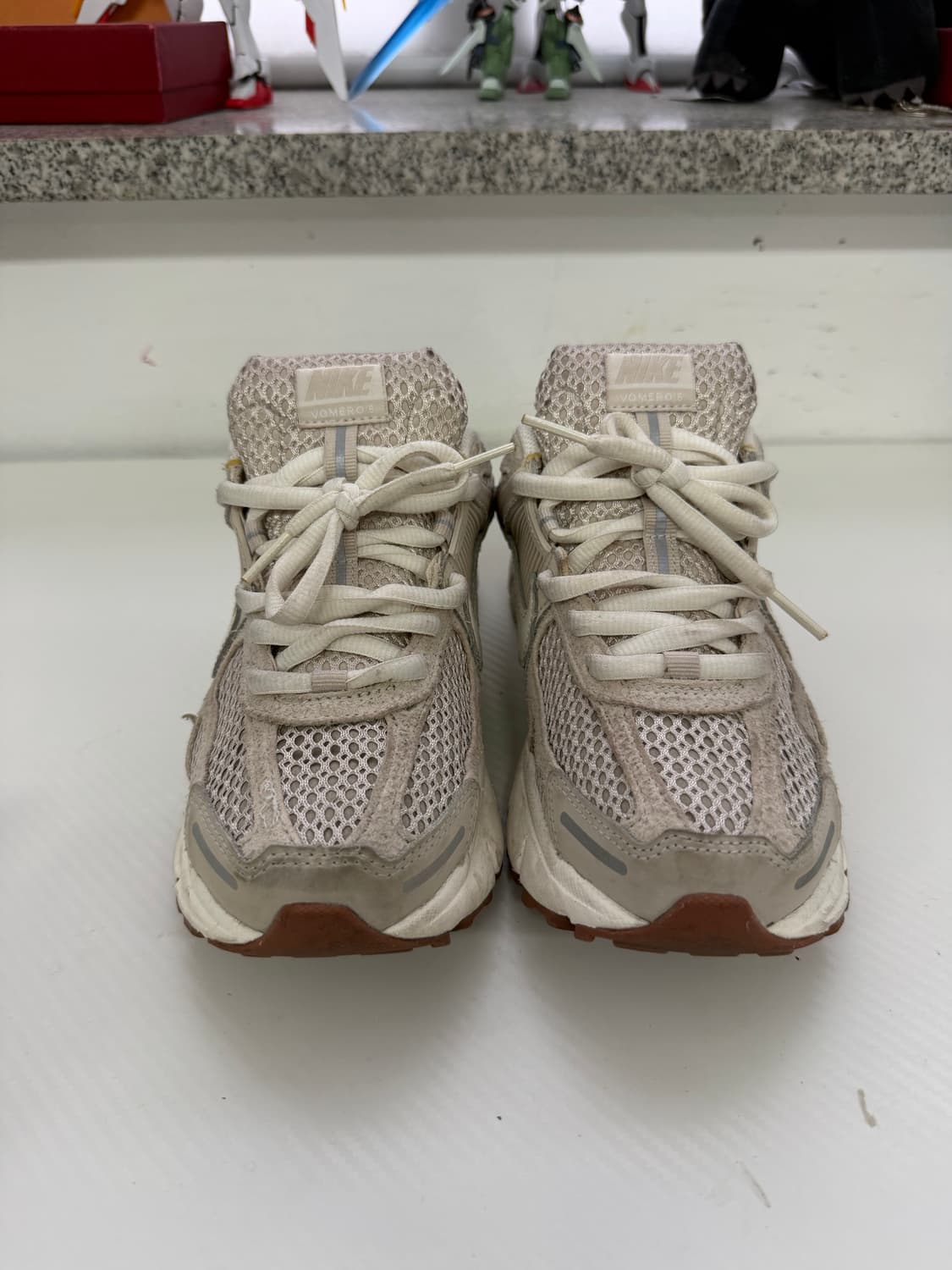 정품) 나이키 줌 보메로5 운동화 255 상품이미지1