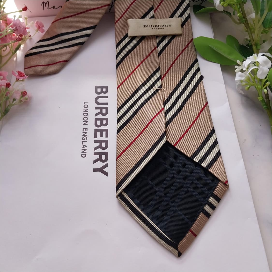 버버리 실크 베이지&브라운 스트라이프 넥타이 8.9cm A등급 K1851 상품이미지6