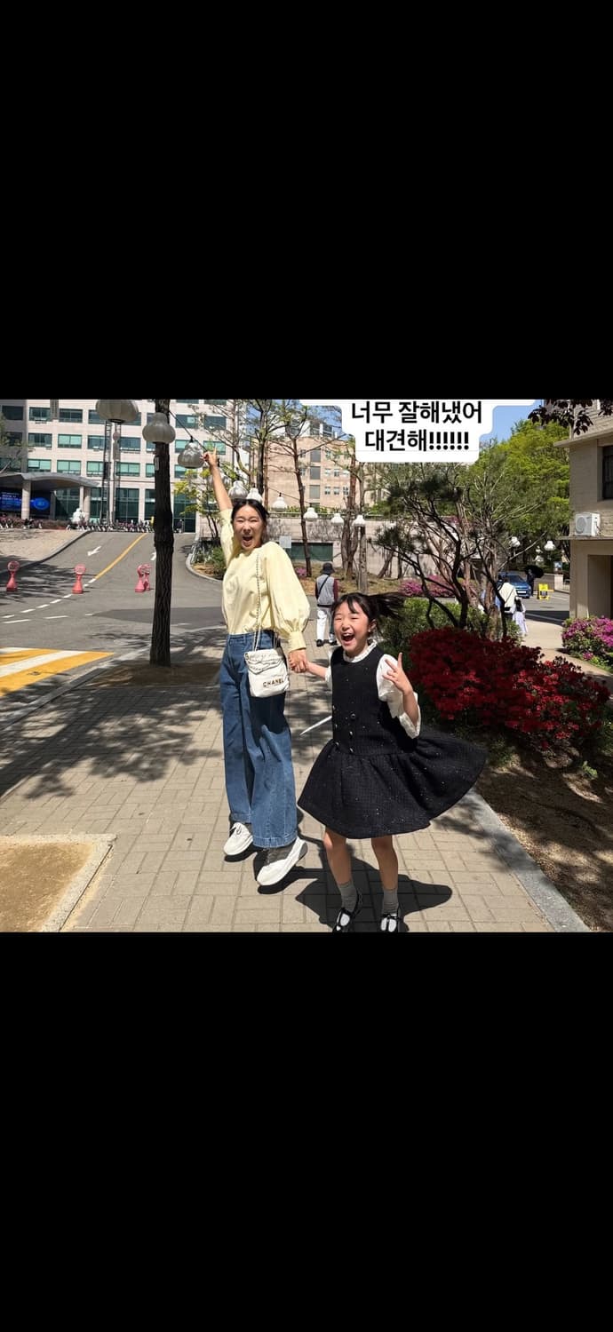 정품 샤넬 22백 미니백 제니백 현대백 구매 화이트 상태 좋음 상품이미지8