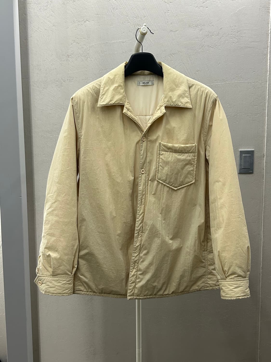 빌리에(Belier) 베이지 오픈 카라 셔츠 남방 상품이미지2