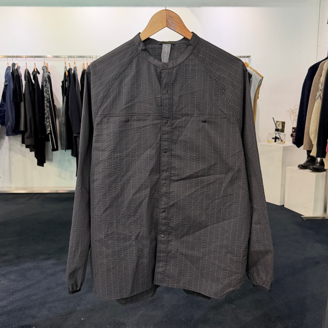 [S] 언어펙티드 나일론 롱슬리브 긴팔티셔츠 상품이미지1