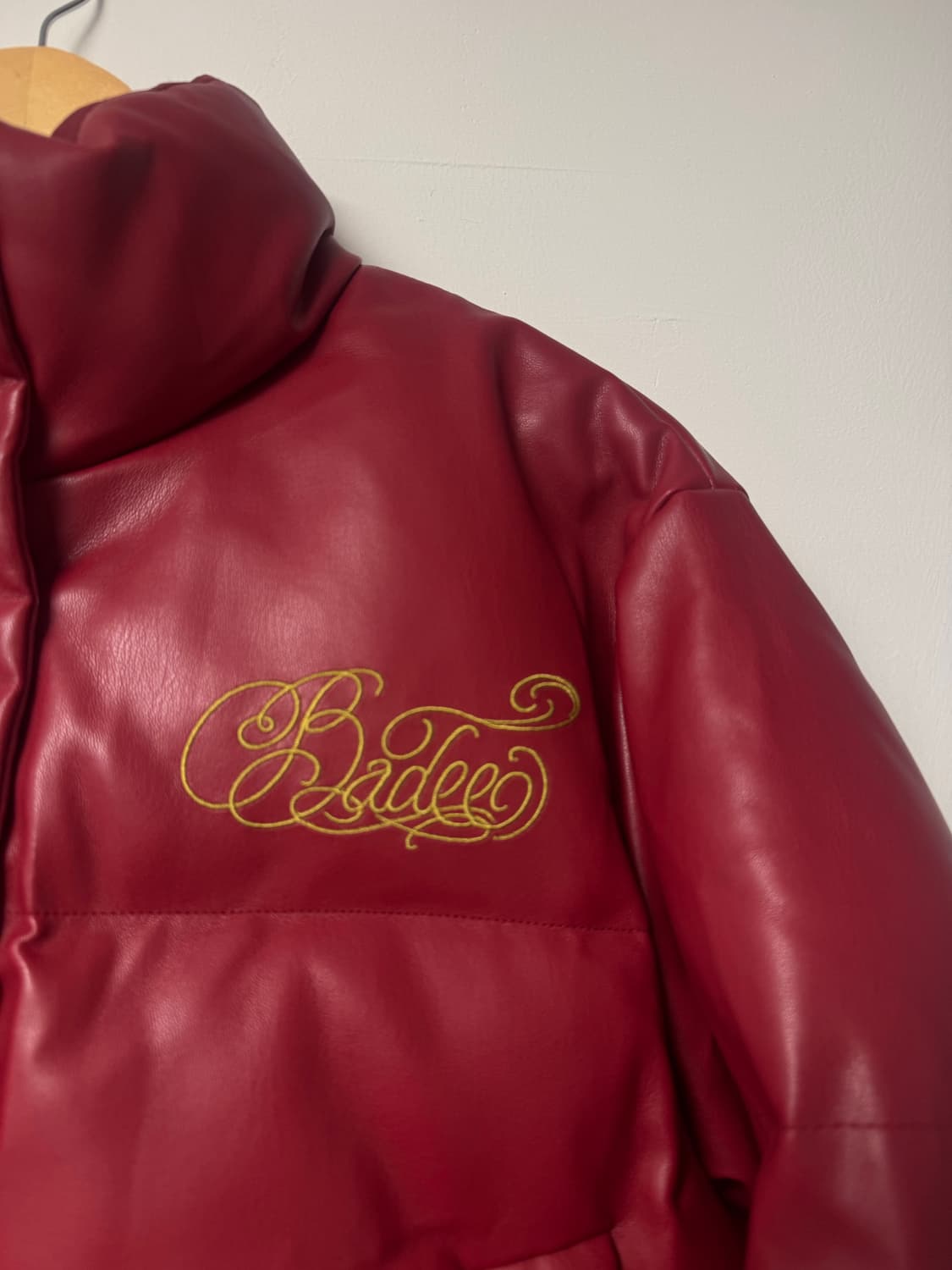 Badee 배디 빈티디 y2k 레더 셔링 자수 로고 크롭 패딩 점퍼 L 상품이미지7