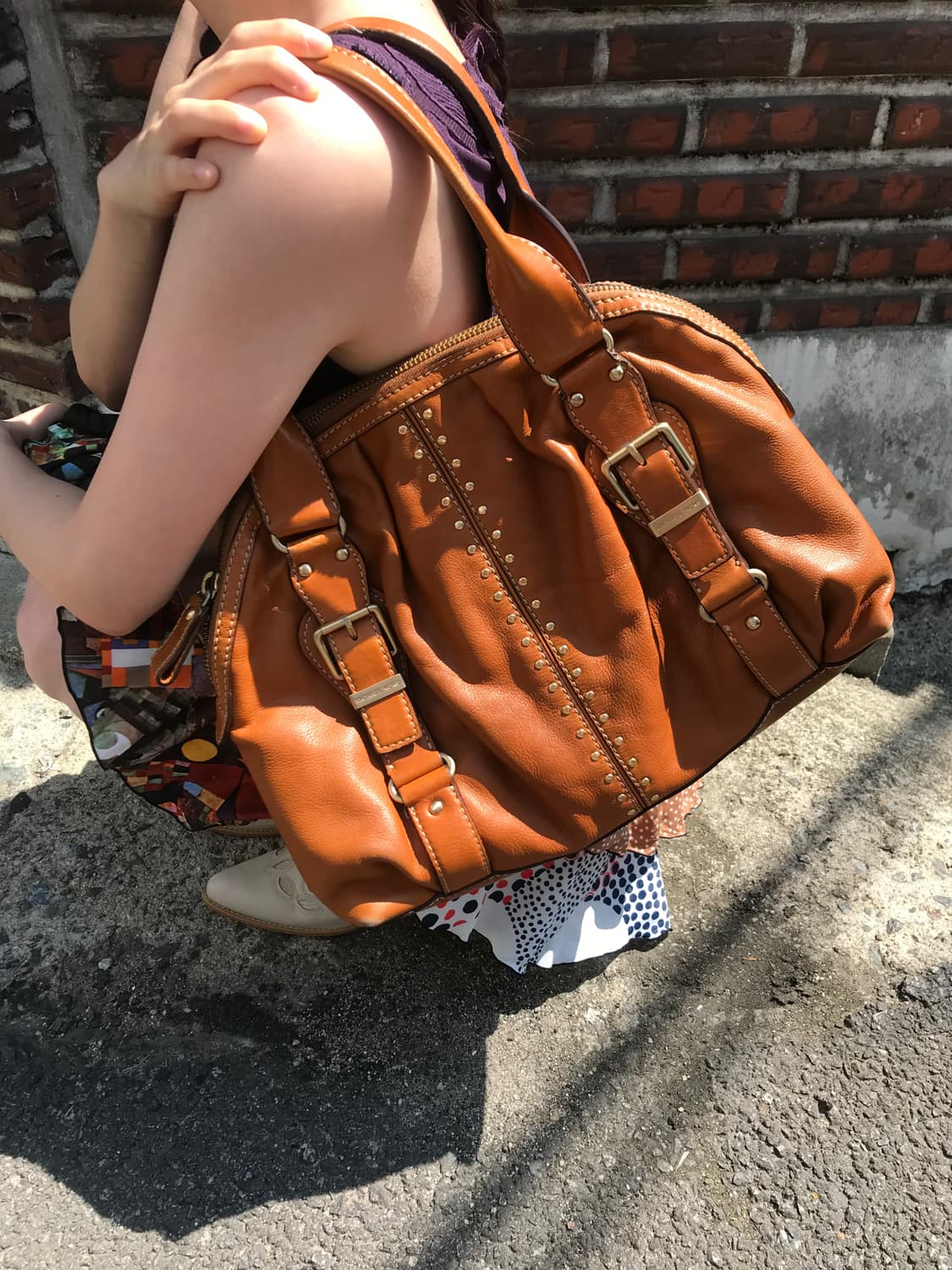 Michael Kore brown buckled leather bag 상품이미지10