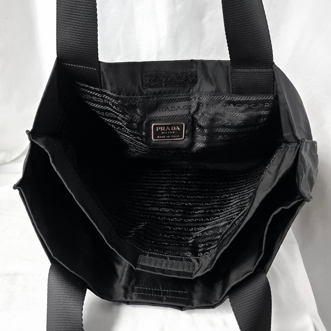 [정품 PRADA] 프라다 직사각 나일론 쇼퍼백 숄더백 라지 남녀공용 상품이미지5