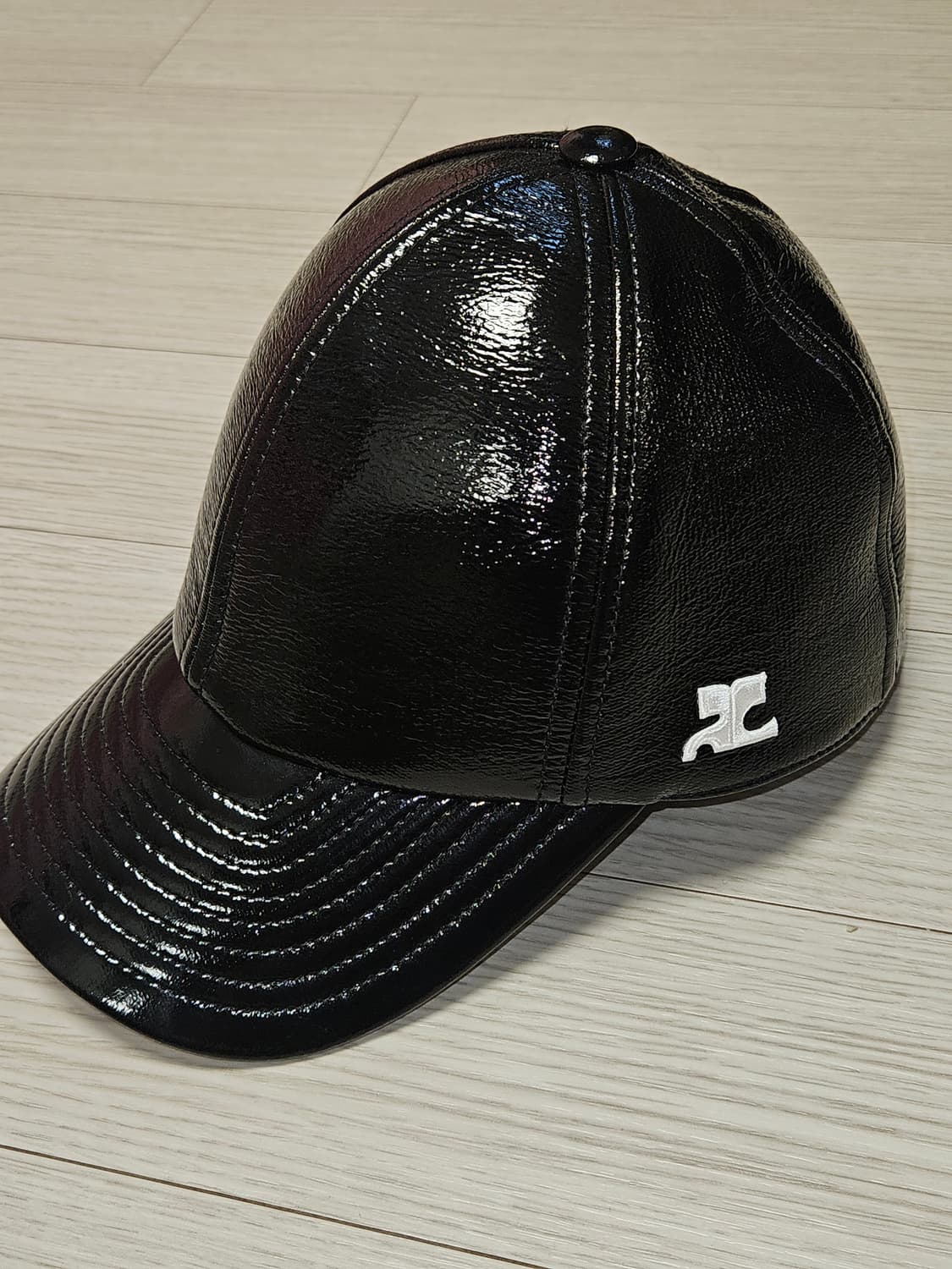 꾸레쥬 정품 로고 비닐 블랙 볼캡 S 상품이미지4